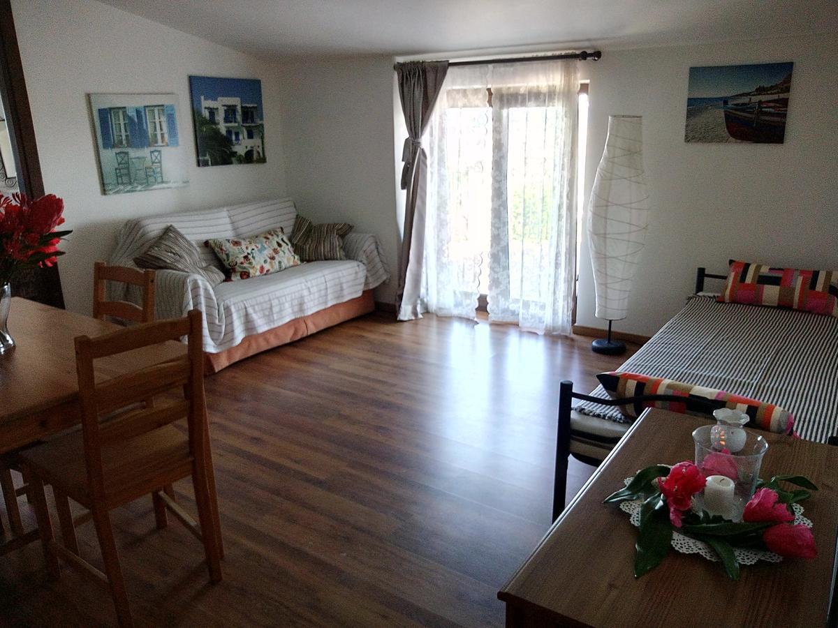 B&B La Casa Bianca Фоссачезія Екстер'єр фото